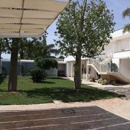 ポルト・チェザーレオ Adagio Salentino Bed & Breakfast エクステリア 写真