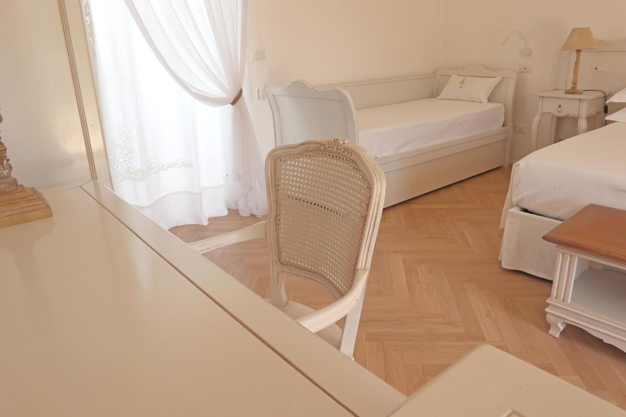 ポルト・チェザーレオ Adagio Salentino Bed & Breakfast エクステリア 写真