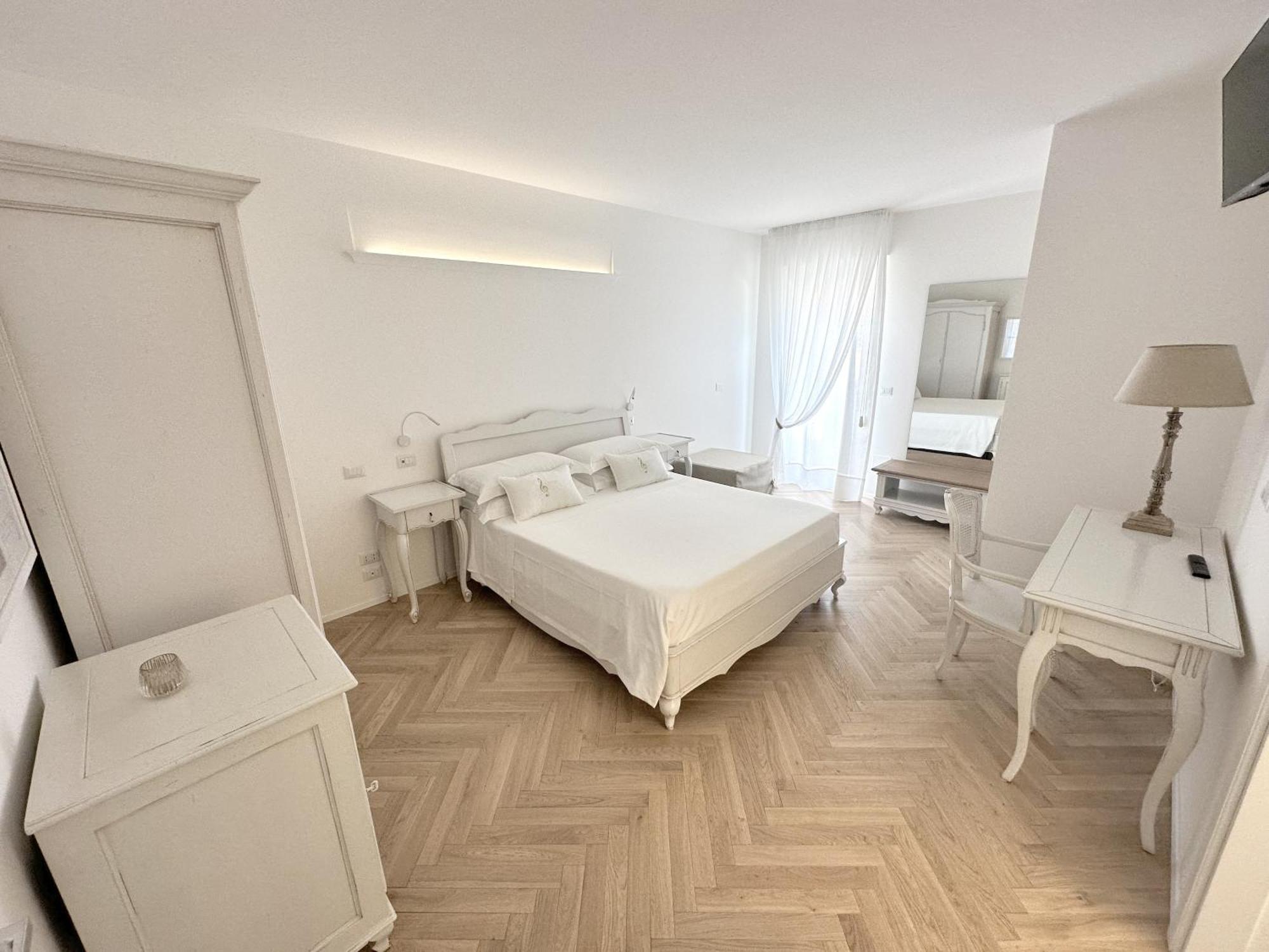 ポルト・チェザーレオ Adagio Salentino Bed & Breakfast エクステリア 写真